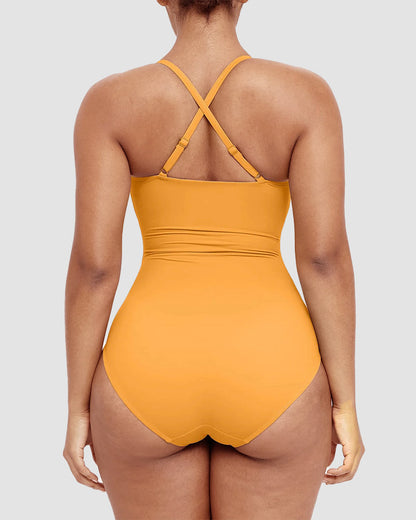 Shaping Swimsuit – Elegant Shaping with Cut-Out Detail