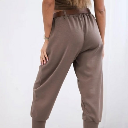 🏆Maximum 50% discount🏃‍♂️Comfortable Nine-Point Tapered Trousers for Women