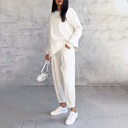 LIANNE | Two-piece Set w/ Long-Sleeved Top and Loose-fitting Pants