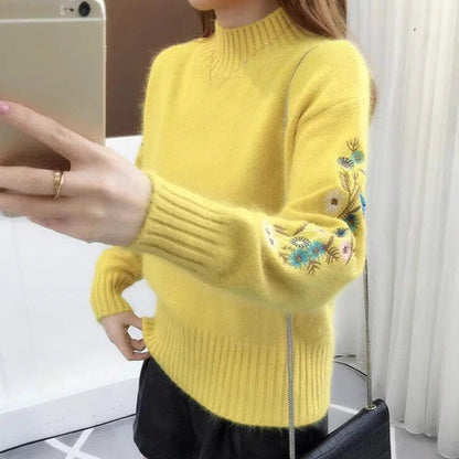 Cashmere Knitted Chunky Sweater with Floral Embroidery