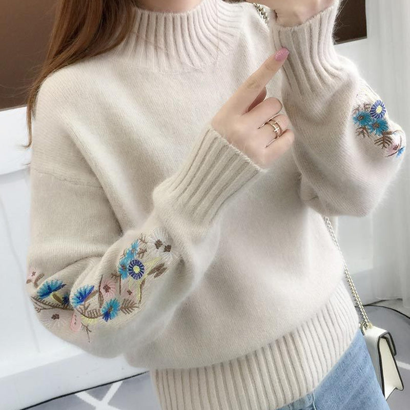 Cashmere Knitted Chunky Sweater with Floral Embroidery